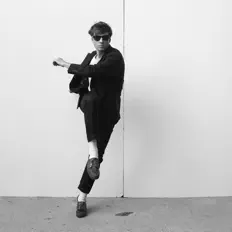 Listen to Harry McNally, watch music videos, read bio, see tour dates & more!
