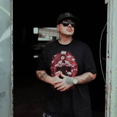 Listen to Mr Neva Die, watch music videos, read bio, see tour dates & more!