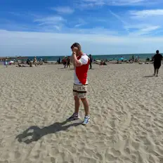 Escucha a KilKi, mira videos musicales, lee su biografía, consulta las fechas de las gira y más.