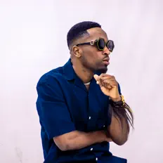 Listen to Sminofu, watch music videos, read bio, see tour dates & more!