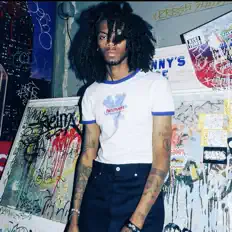 KEIXFWEAを聴いたり、ミュージックビデオを鑑賞したり、経歴やツアー日程などを確認したりしましょう！