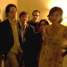 Dengarkan Dolly Varden, tonton video musik, baca bio, lihat tanggal tur & lainnya!