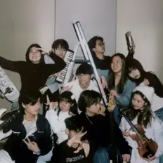 收听 BudD、观看音乐视频、阅读小传、查看巡演日期等 ！