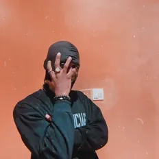 Écoutez Ksb, regardez des vidéoclips, lisez la biographie, consultez les dates de tournée et plus encore !