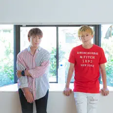 聆聽 おとぼとる、觀看音樂影片、閱讀小傳、查看巡演日期等！