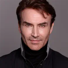 收听 Doug Mattingly、观看音乐视频、阅读小传、查看巡演日期等 ！