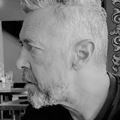 Listen to Dee Jef, watch music videos, read bio, see tour dates & more!