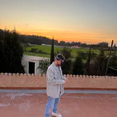 Ouça Kenchi, assista a videoclipes, leia a biografia, veja as datas das turnês e mais!