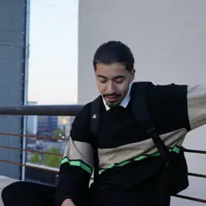 Listen to Steevie Erix, watch music videos, read bio, see tour dates & more!