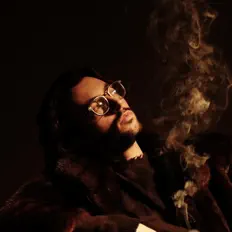 Hör dir Notte an, schau dir Musikvideos an, lies die Biografie, finde Tourdaten und mehr!