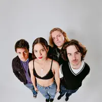 undefined सुनें, म्यूज़िक वीडियो देखें, बायो पढ़ें, दौरे की तारीखें और बहुत कुछ देखें!