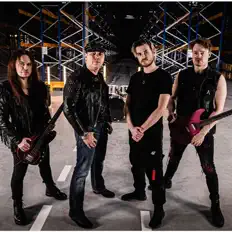 Escucha a Amalgama, mira videos musicales, lee su biografía, consulta las fechas de las gira y más.