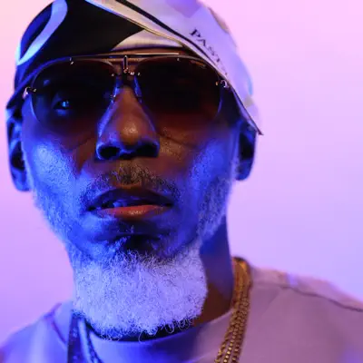 Listen to Von Vargas, watch music videos, read bio, see tour dates & more!