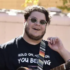 Ακούστε περιεχόμενο από Richie Oliver, παρακολουθήστε μουσικά βίντεο, διαβάστε το βιογραφικό, δείτε ημερομηνίες περιοδείας, και πολλά ακόμη!