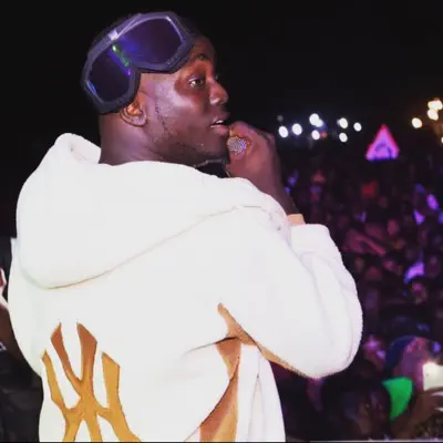 Listen to Cyfeez, watch music videos, read bio, see tour dates & more!