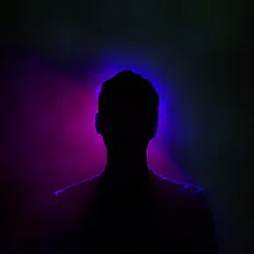 Ouve OVRtone, vê vídeos de música, lê a biografia, vê as datas da digressão e muito mais!