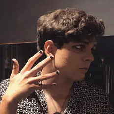Escucha a Chandler Owens, mira videos musicales, lee su biografía, consulta las fechas de las gira y más.