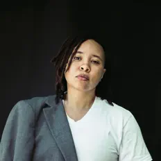 Écoutez Ne' Richa, regardez des vidéoclips, lisez la biographie, consultez les dates de tournée et plus encore !