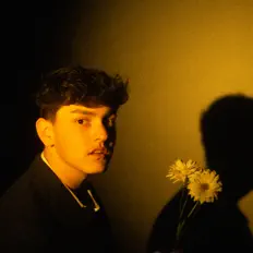 Escucha a Jason Kolbusz, mira vídeos musicales, lee la biografía, consulta fechas de giras y mucho más.