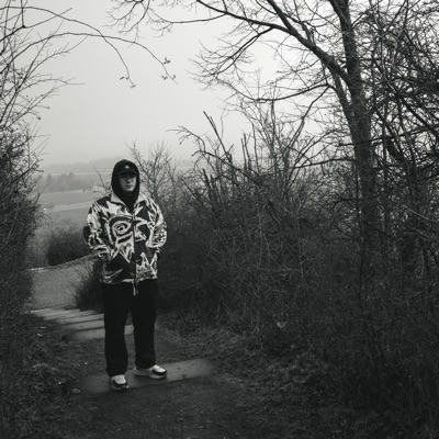 Listen to Maeksll, watch music videos, read bio, see tour dates & more!