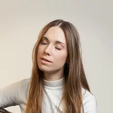 收听 Леонелла、观看音乐视频、阅读小传、查看巡演日期等 ！