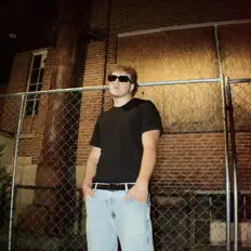 Dengarkan TheStarStacey, tonton video musik, baca bio, lihat tanggal tur & lainnya!