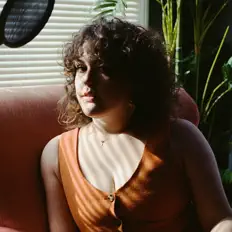 laney leboを聴いたり、ミュージックビデオを鑑賞したり、経歴やツアー日程などを確認したりしましょう！