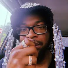 Dengarkan DJ OG Uncle Skip, tonton video musik, baca bio, lihat tanggal tur & lainnya!