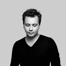 Hör dir ALEX BARDIN an, schau dir Musikvideos an, lies die Biografie, finde Tourdaten und mehr!