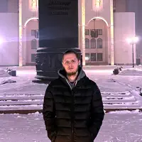 Poslechněte si interpreta undefined, sledujte hudební videa, přečtěte si životopis, podívejte se na data turné a další informace.