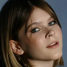 Ouve Anny, vê vídeos de música, lê a biografia, vê as datas da digressão e muito mais!