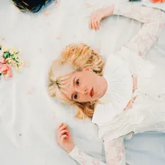 聆聽 Taylah Carroll、觀看音樂影片、閱讀小傳、查看巡演日期等！