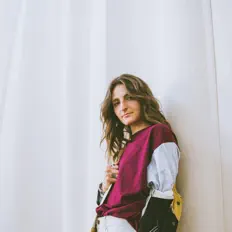 Listen to Jess Best, watch music videos, read bio, see tour dates & more!