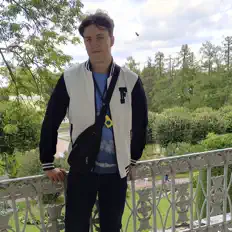 Escucha a нихто, mira videos musicales, lee su biografía, consulta las fechas de las gira y más.