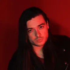 JØHN TYLER सुनें, म्यूज़िक वीडियो देखें, बायो पढ़ें, दौरे की तारीखें और बहुत कुछ देखें!