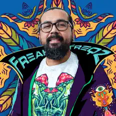 Hör dir Freak Freqz an, schau dir Musikvideos an, lies die Biografie, finde Tourdaten und mehr!