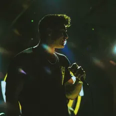 收听 Cenk Yıldız、观看音乐视频、阅读小传、查看巡演日期等 ！