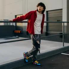 Kifflux dinle, müzik videolarını izle, biyografisini oku, tur tarihlerini ve daha fazlasını gör!