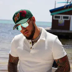 Escucha a Ali Doukali, mira vídeos musicales, lee la biografía, consulta fechas de giras y mucho más.