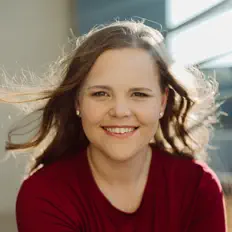 Dengarkan Zaretha van Wyk, tonton video musik, baca bio, lihat tanggal tur & lainnya!