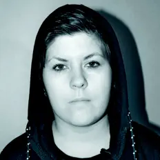 Wolk을(를) 듣고, 뮤직 비디오를 보고, 약력을 읽고, 투어 일정 등을 확인하세요!