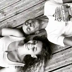 Escucha a Autran, mira videos musicales, lee su biografía, consulta las fechas de las gira y más.