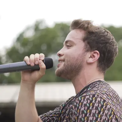 Listen to Jett, watch music videos, read bio, see tour dates & more!