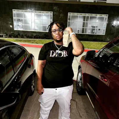 Listen to 3llls Capone, watch music videos, read bio, see tour dates & more!