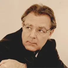 Ascolta Hüseyin Sermet, guarda video musicali, leggi la biografia, vedi le date del tour & altro!