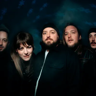 Listen to Northern Royals, watch music videos, read bio, see tour dates & more!