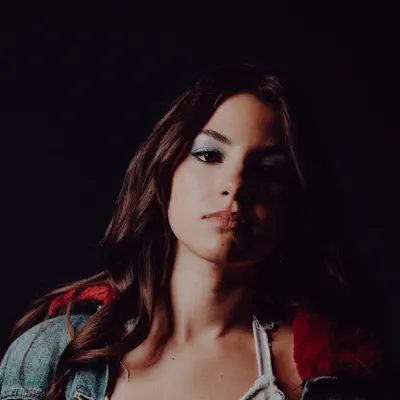 Anna Petrova dinle, müzik videolarını izle, biyografisini oku, tur tarihlerini ve daha fazlasını gör!