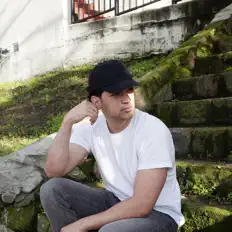 Nabi을(를) 듣고, 뮤직 비디오를 보고, 약력을 읽고, 투어 일정 등을 확인하세요!