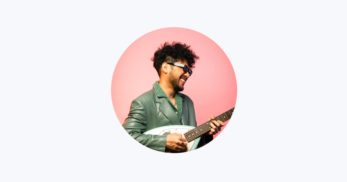 Kunto Aji berada di antara musisi kecil