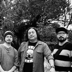 Poslechněte si interpreta Zealous Grooves, sledujte hudební videa, přečtěte si životopis, podívejte se na data turné a další informace.